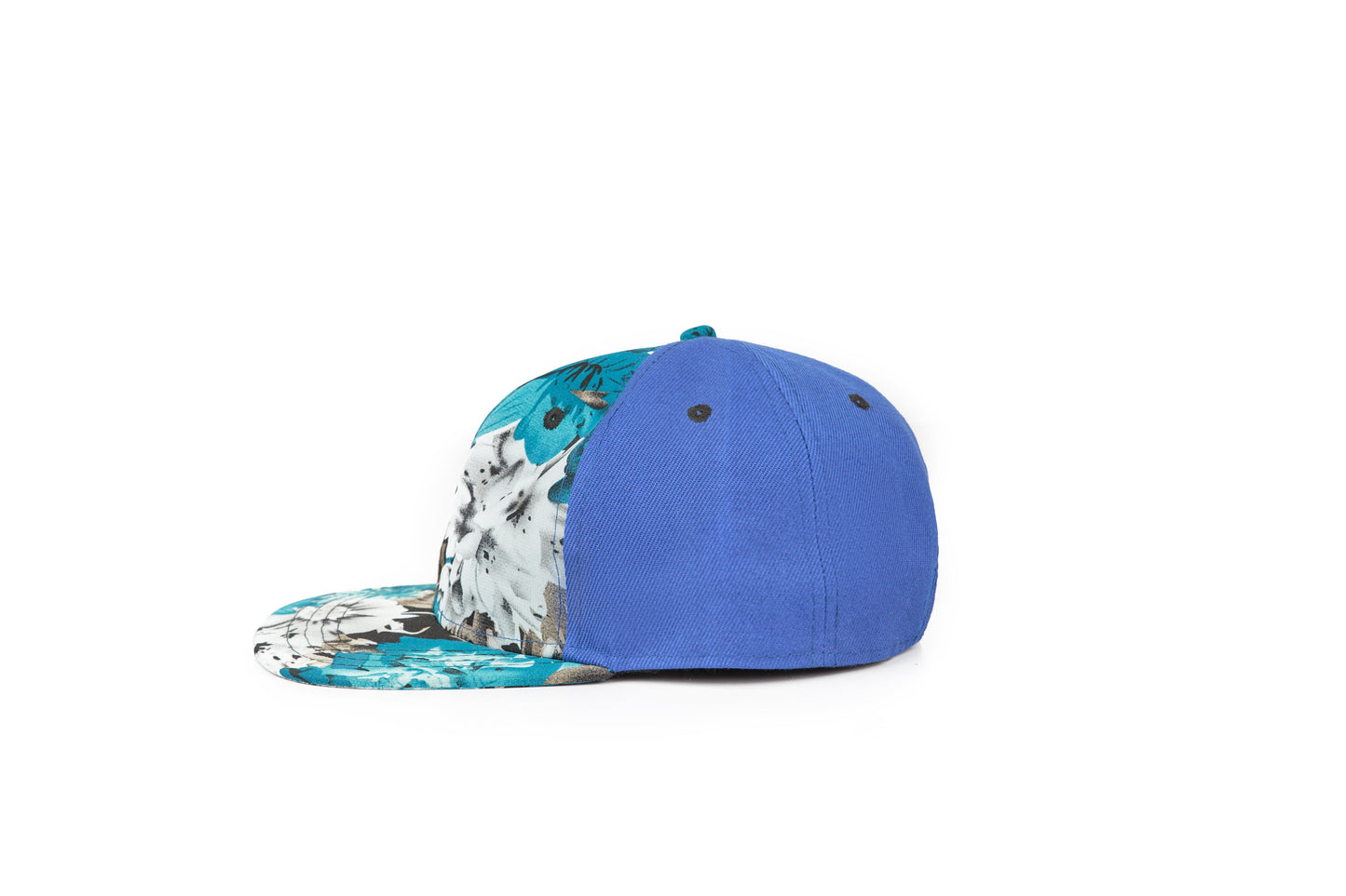 AquaRoyal Cap