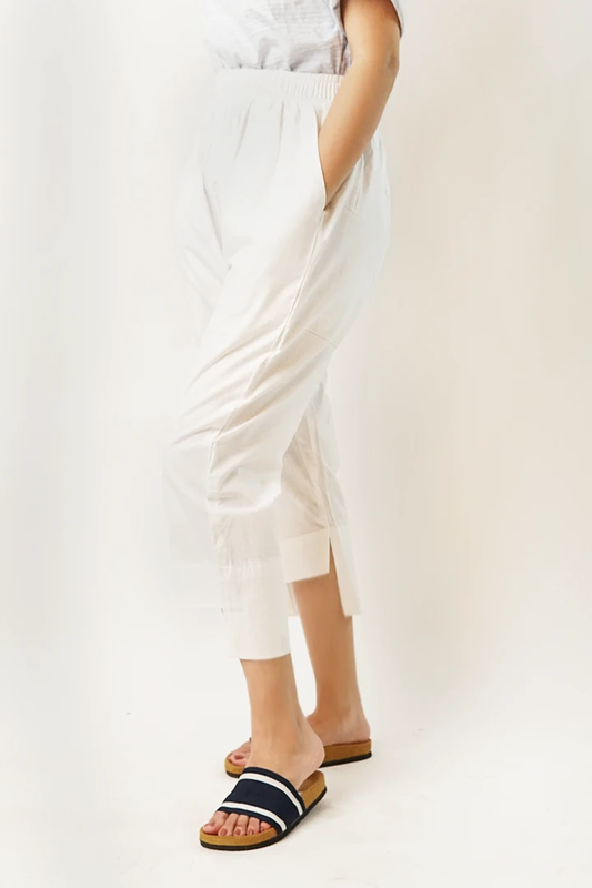 Fang High-Low Capri