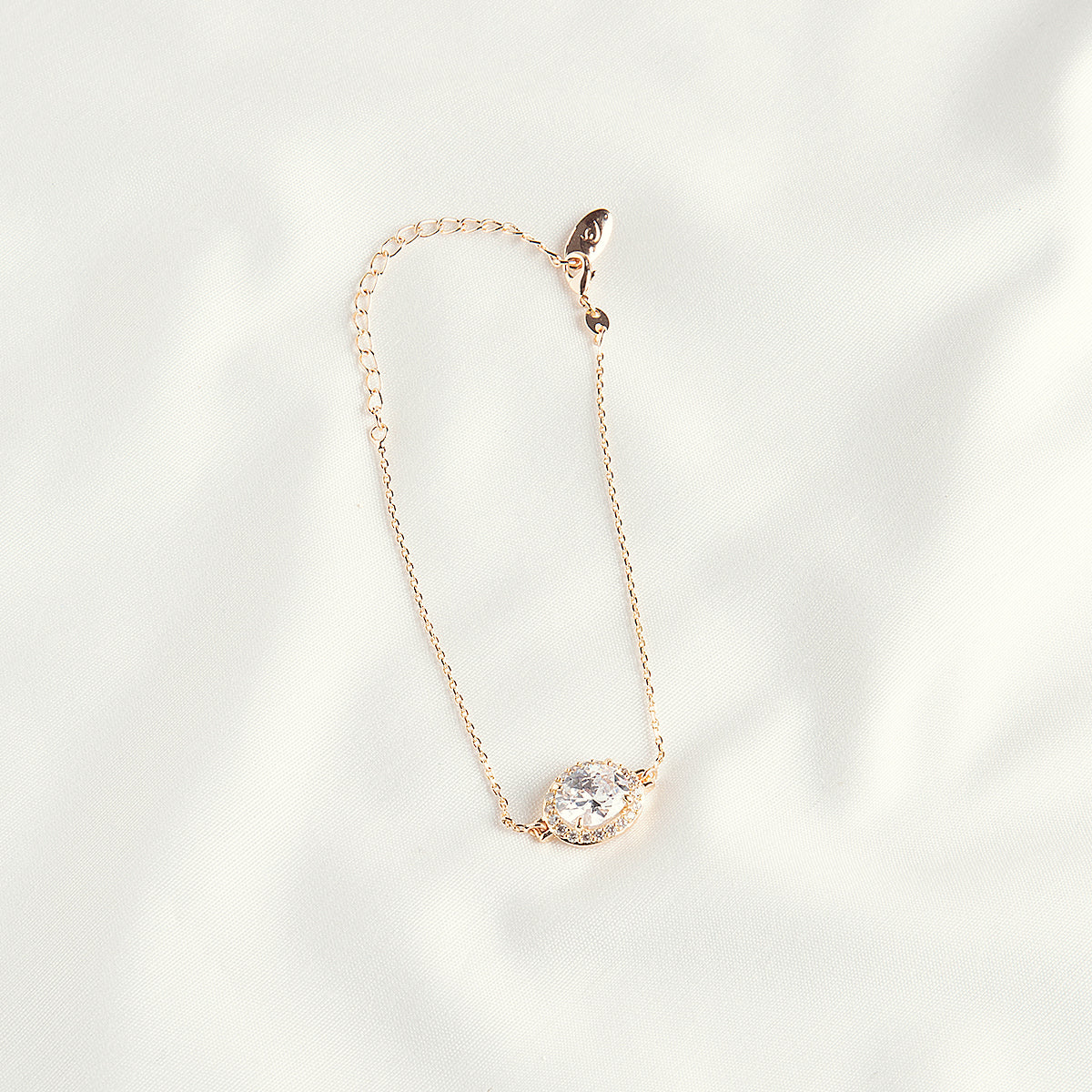 AMPLE STONE BRACELET