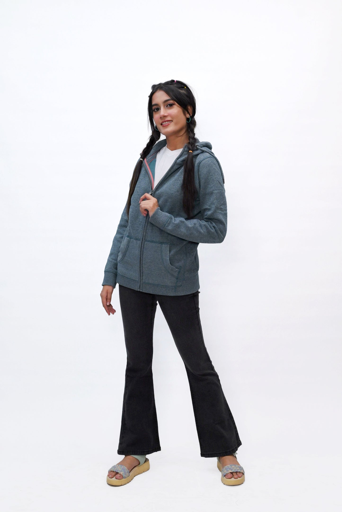 WARM HOODIE ZIPPER
